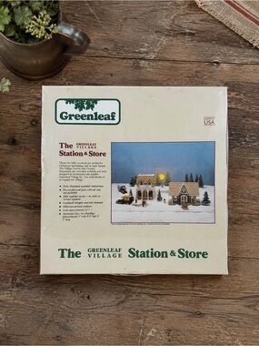 VTG 80s Greenleaf Miniature Village Country Station Wood Building Kit Rustic